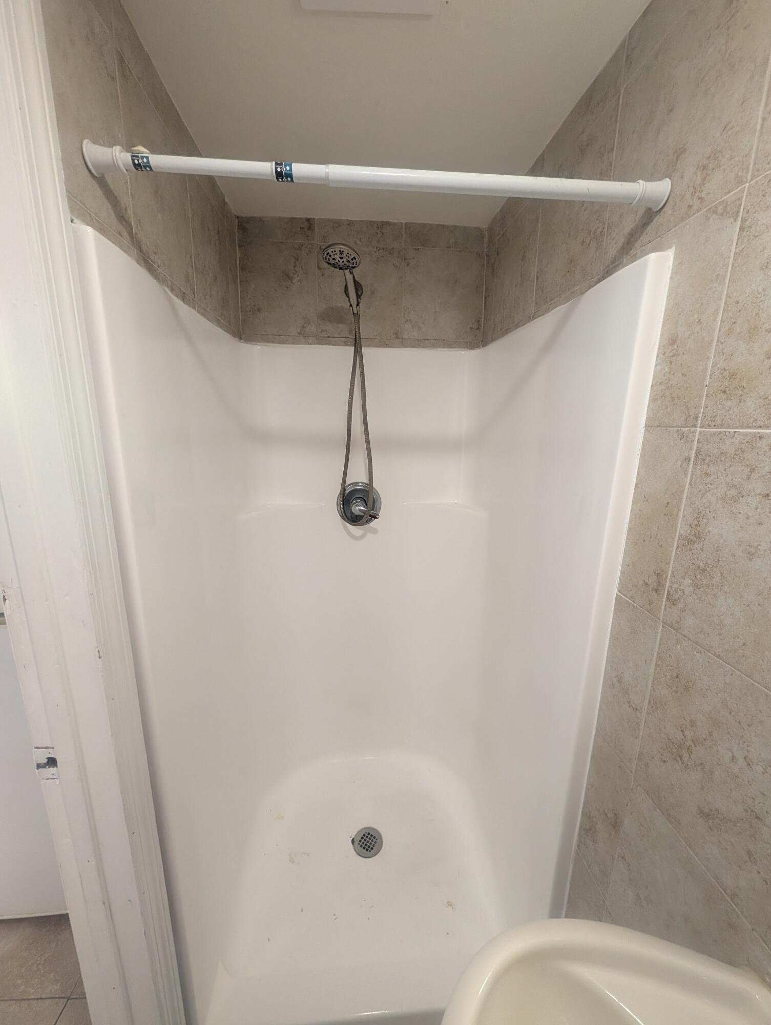 VISTA ENCANTO ADD - Residential Lease