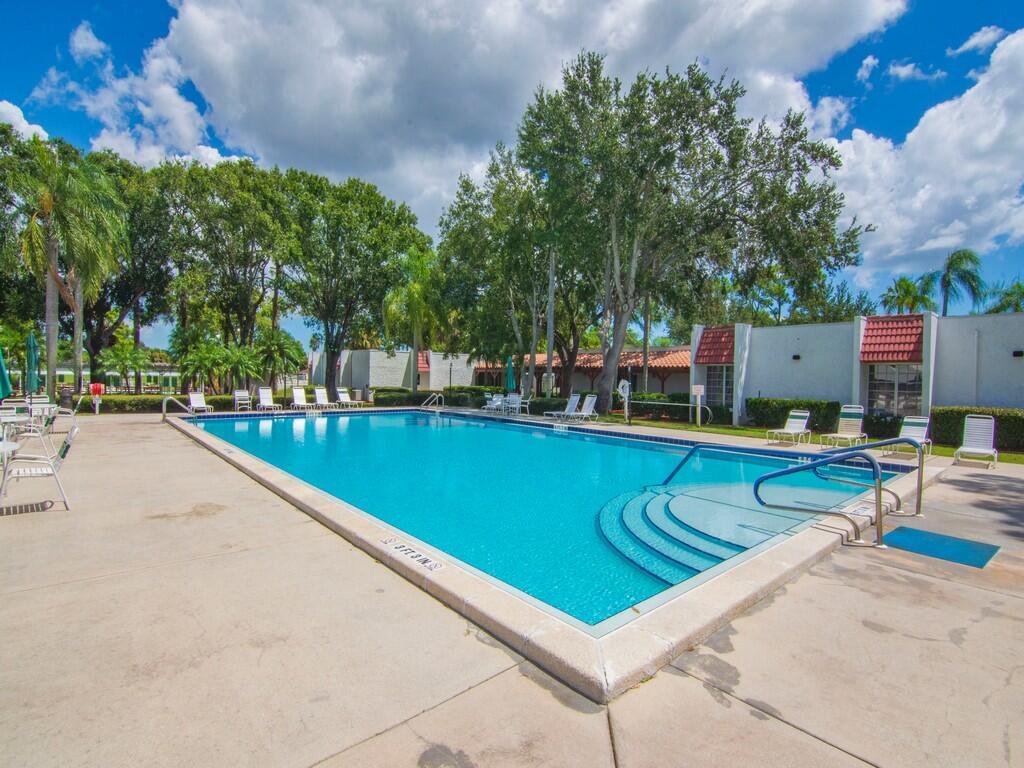 Spanish Lakes One - Residential