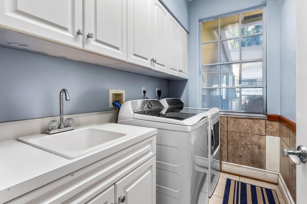 Delaire Country Club - Residential