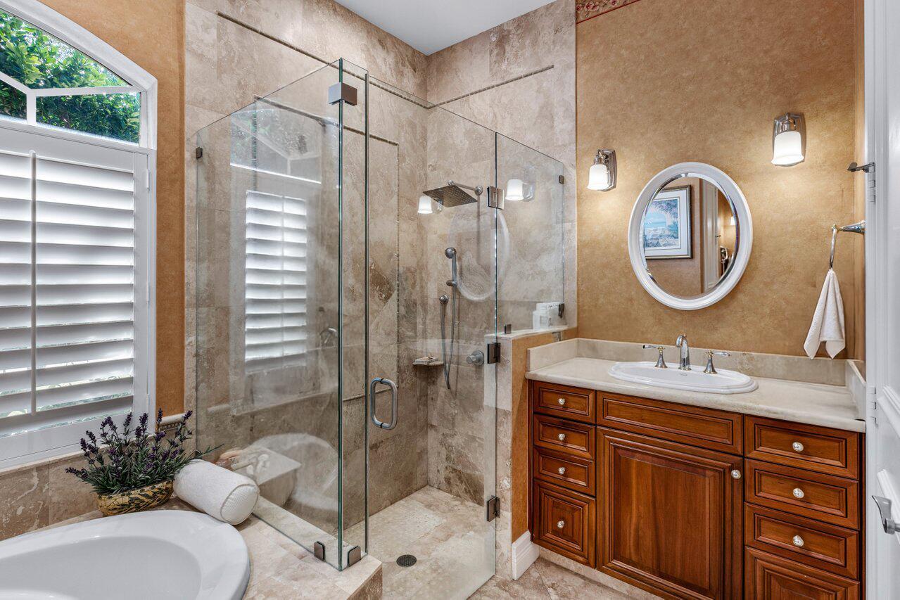 Delaire Country Club - Residential