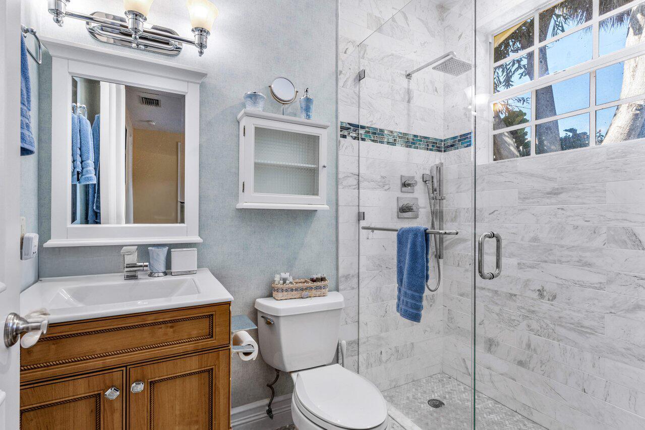 Delaire Country Club - Residential