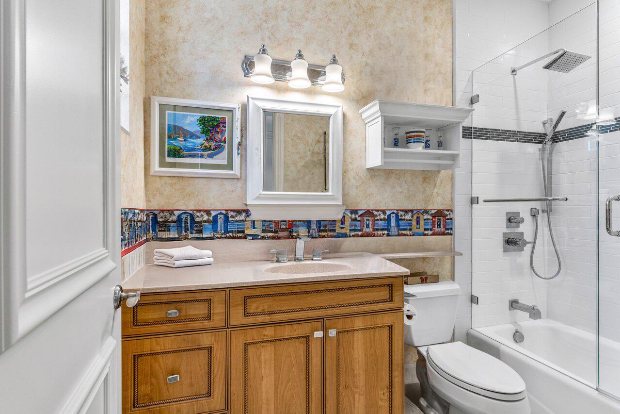 Delaire Country Club - Residential