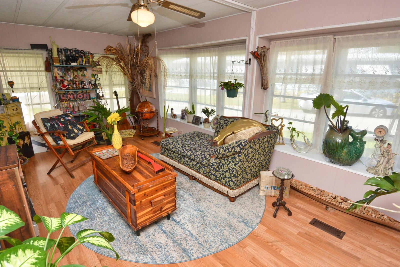 Spanish Lakes Riverfront - Residential