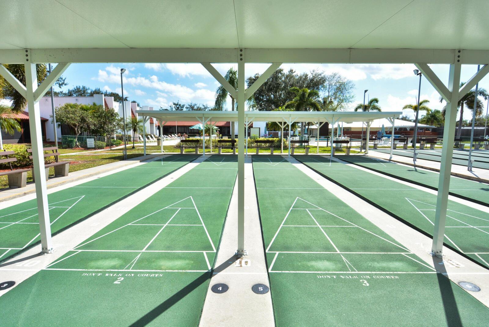 Spanish Lakes Riverfront - Residential