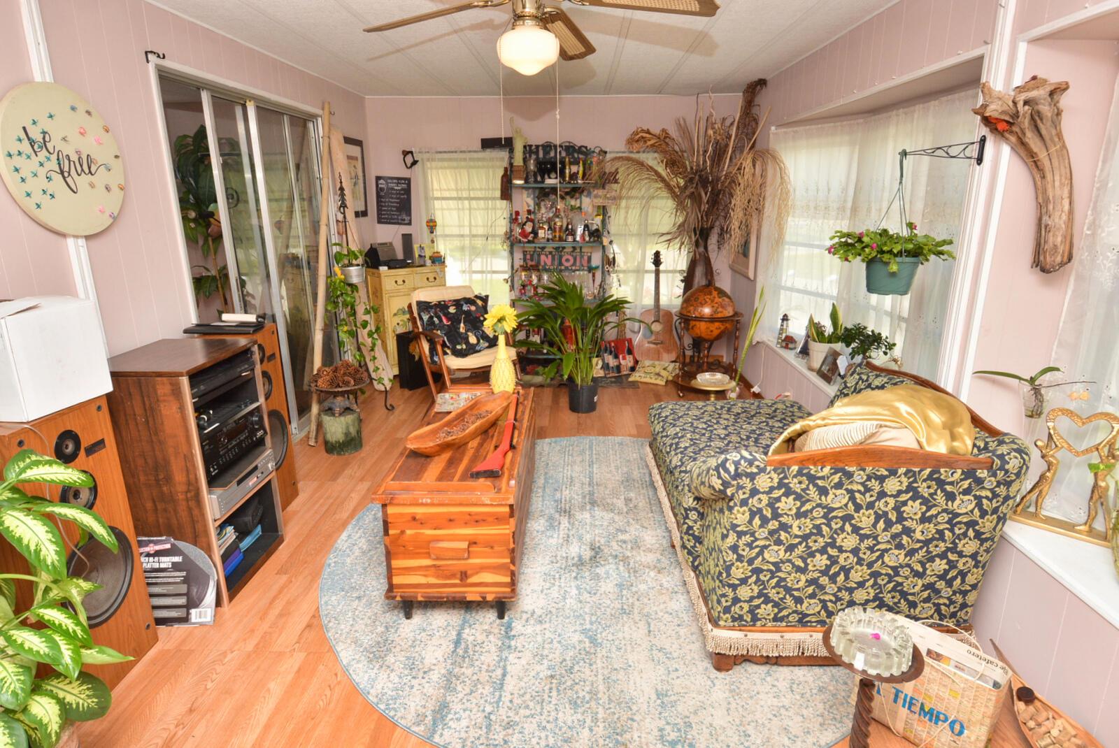 Spanish Lakes Riverfront - Residential