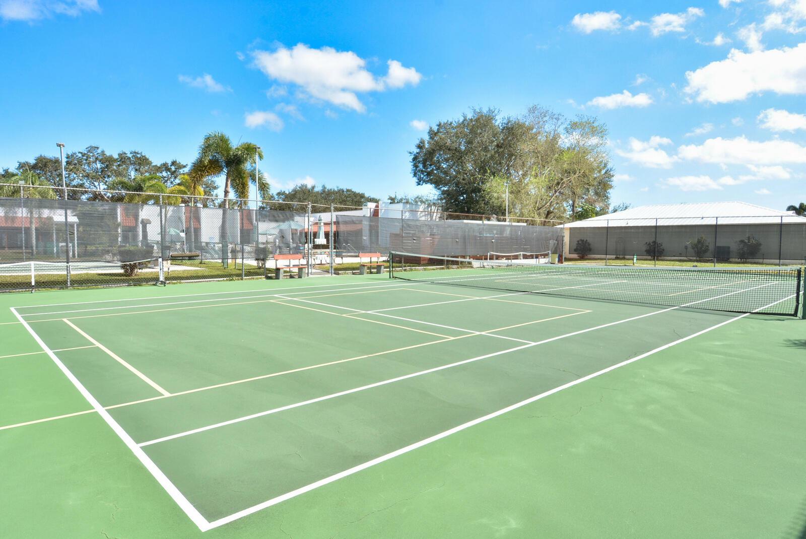 Spanish Lakes Riverfront - Residential