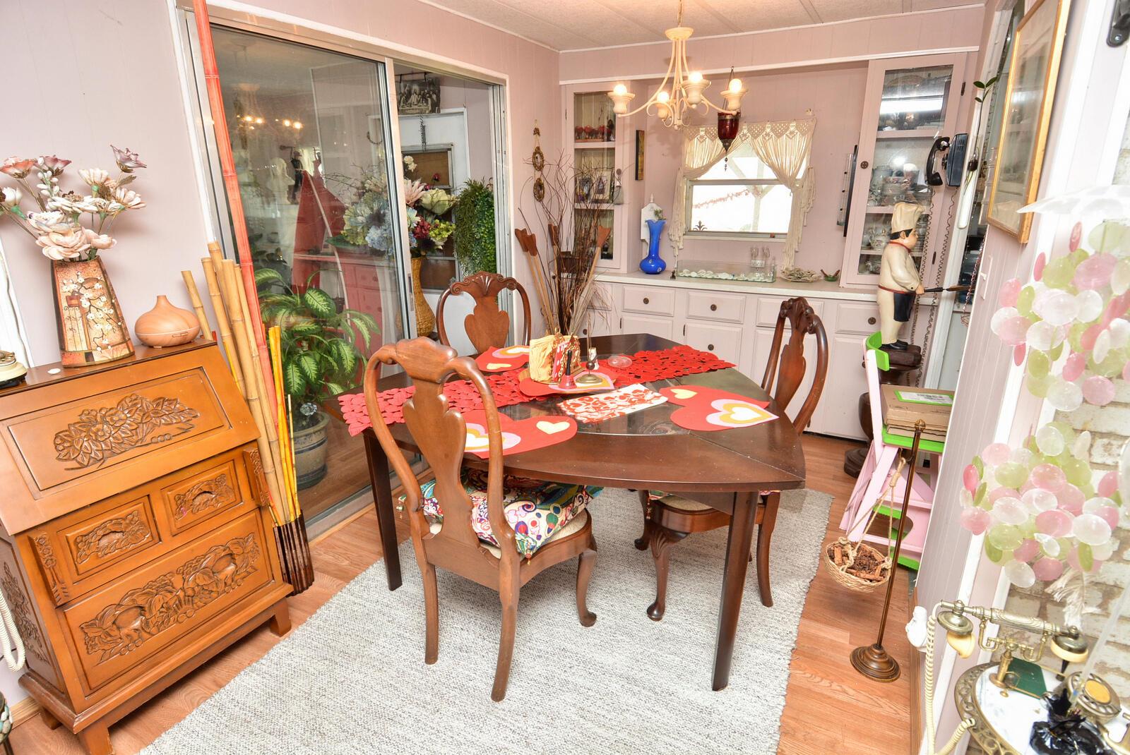 Spanish Lakes Riverfront - Residential