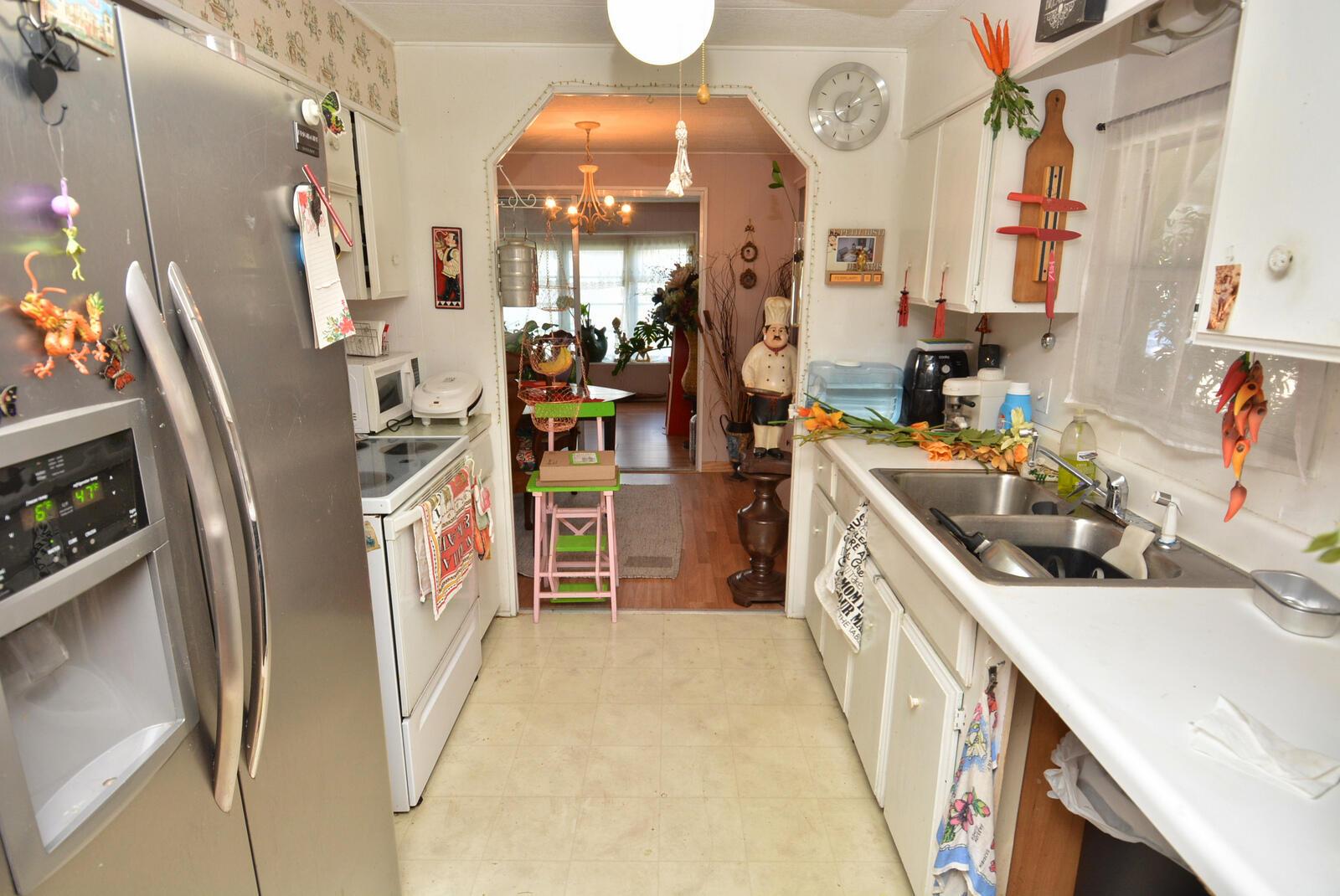 Spanish Lakes Riverfront - Residential