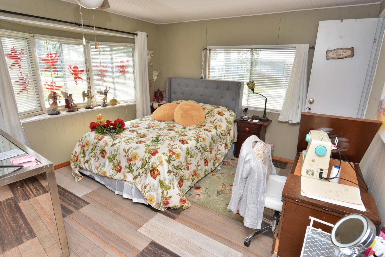 Spanish Lakes Riverfront - Residential