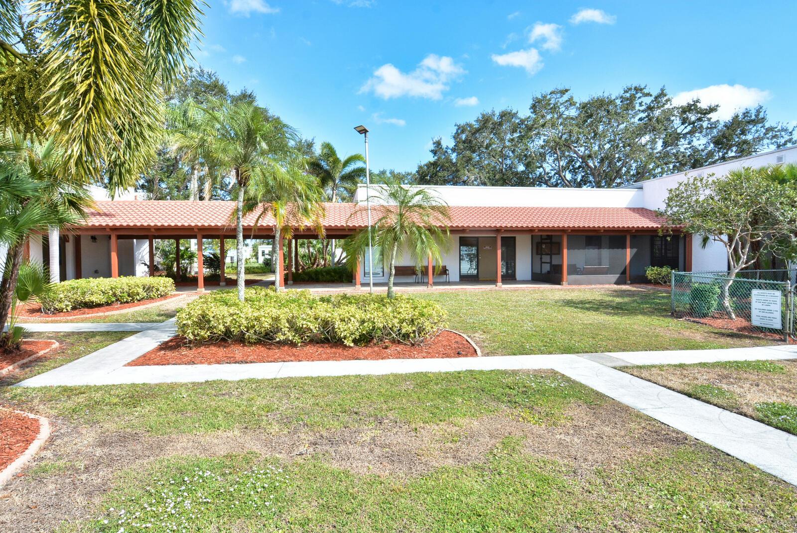 Spanish Lakes Riverfront - Residential