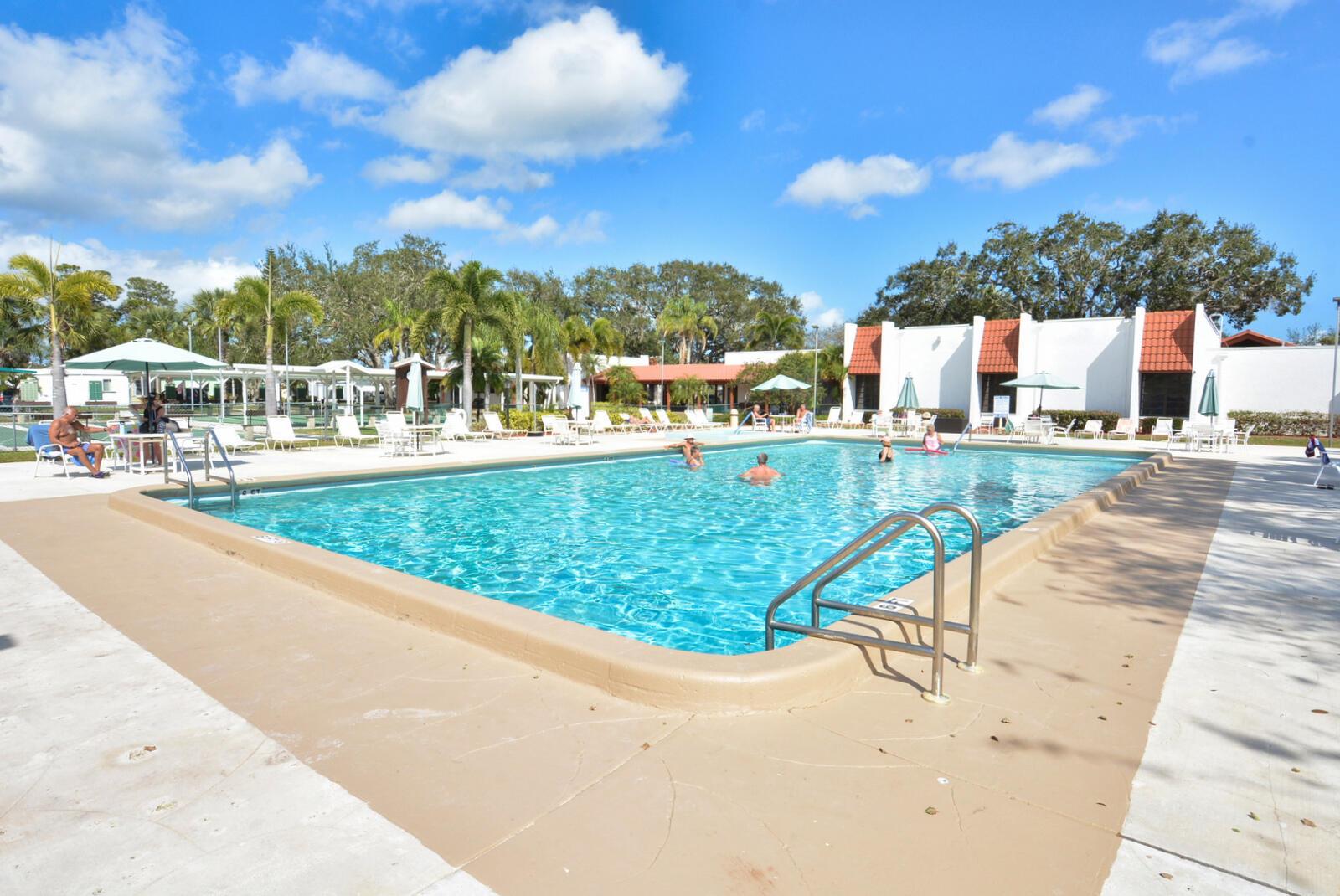 Spanish Lakes Riverfront - Residential