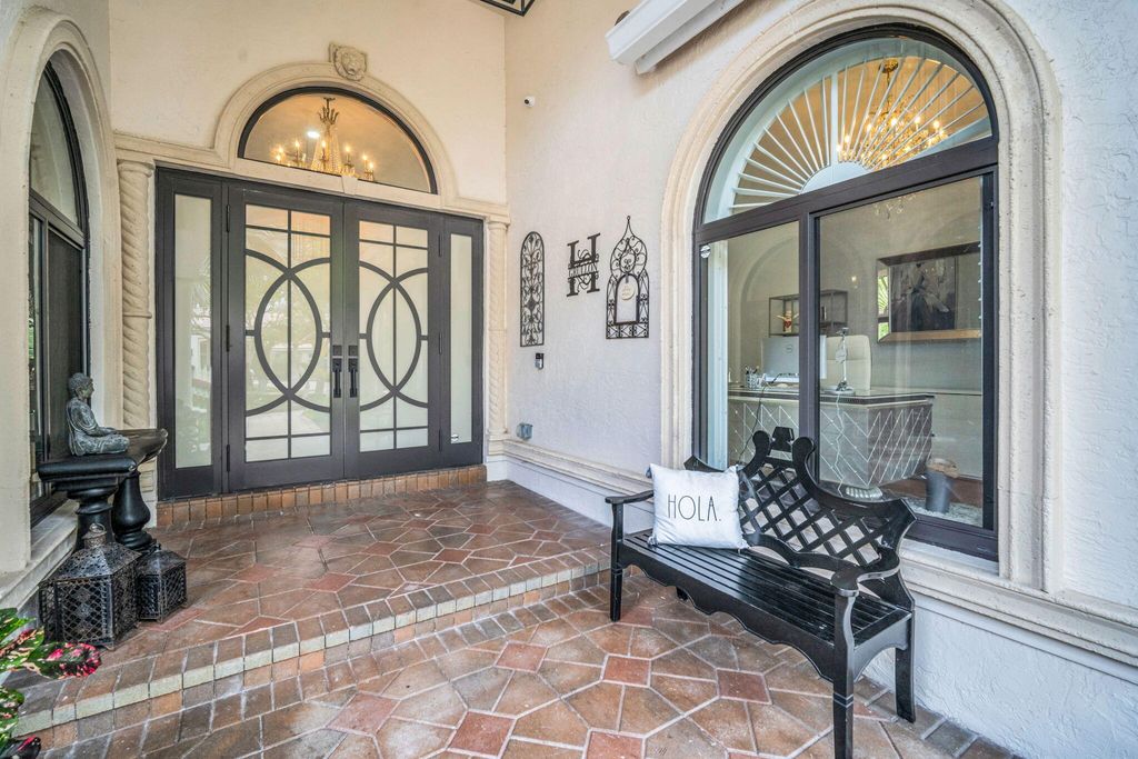Photo of 131 Dockside Circle, Weston, FL 33327 (MLS # B26003018)