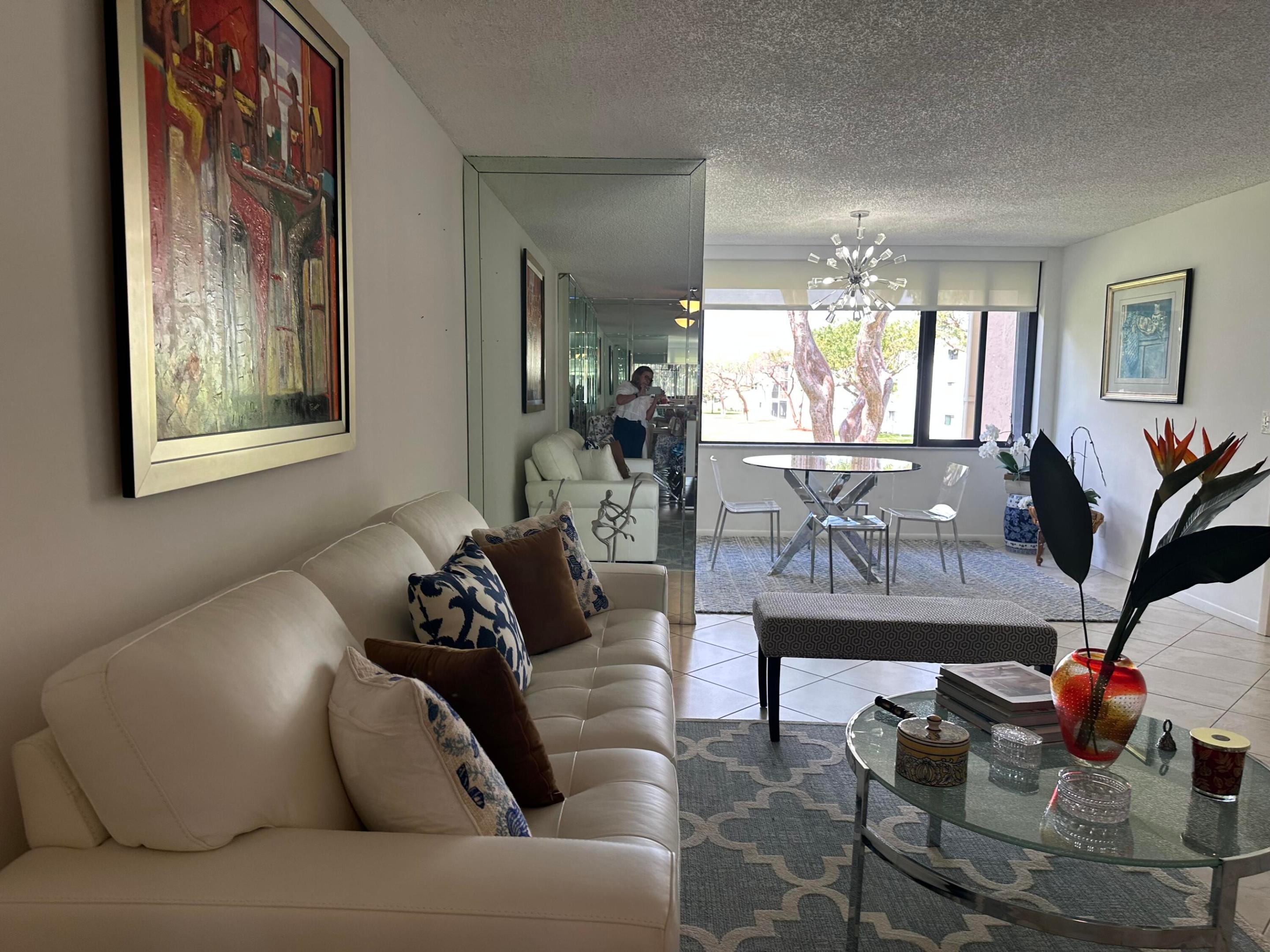 WATERSEDGE - Residential