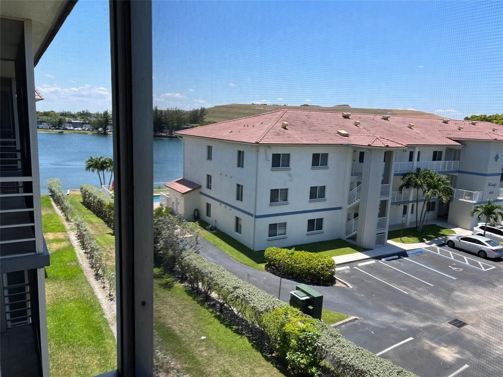 Wincast Arms - Residential