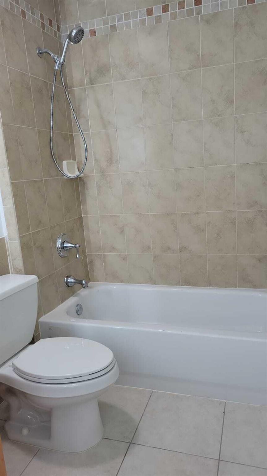 OLIVINE AT THE TOWNSHIP - Residential Lease