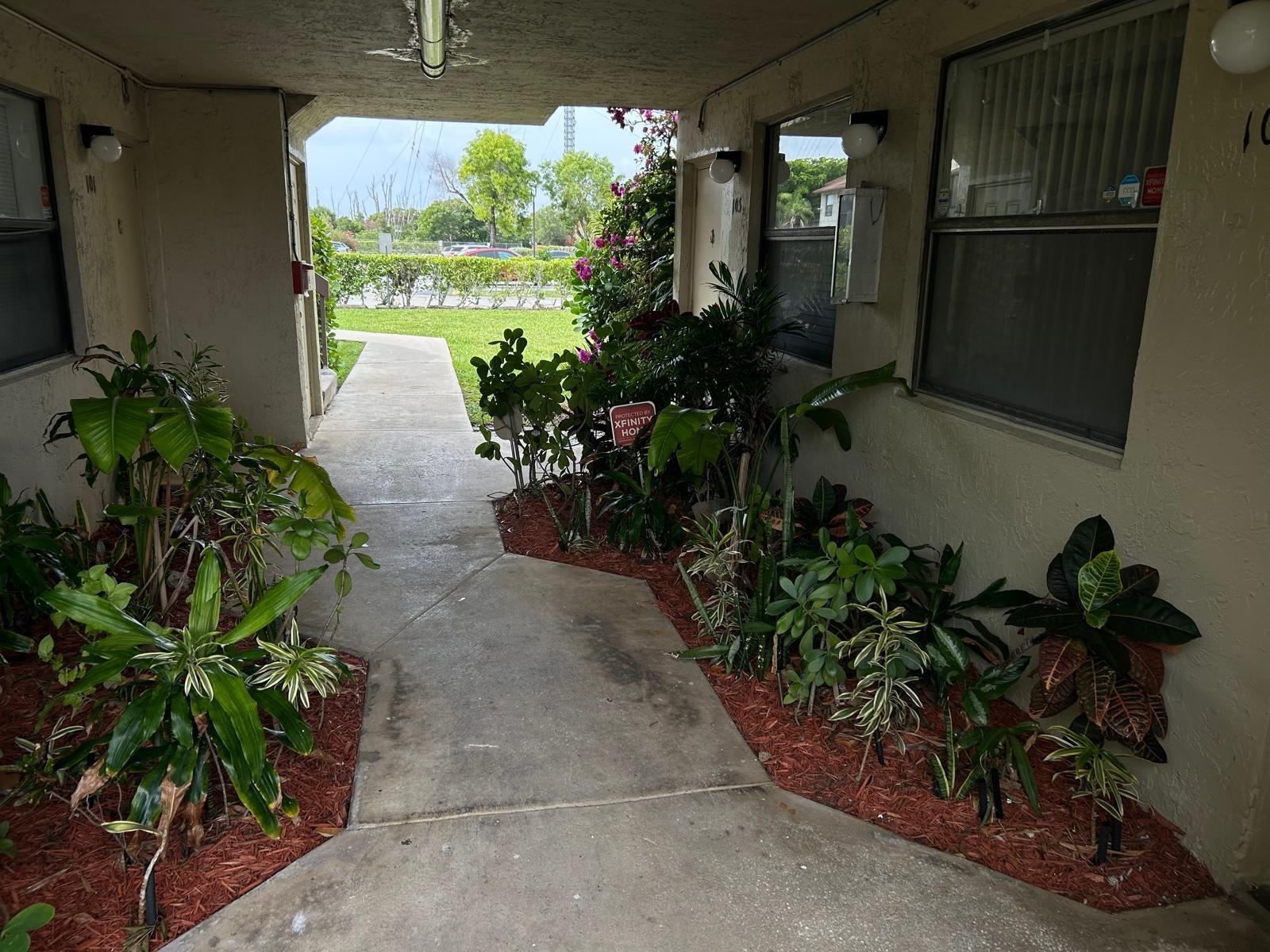 485 NW 210th St 104