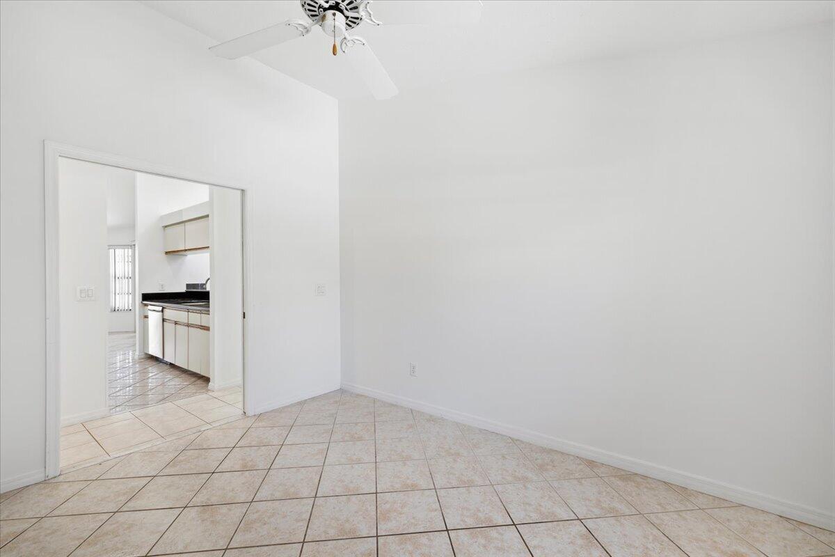 PORT ST LUCIE SECTION 40 - Residential