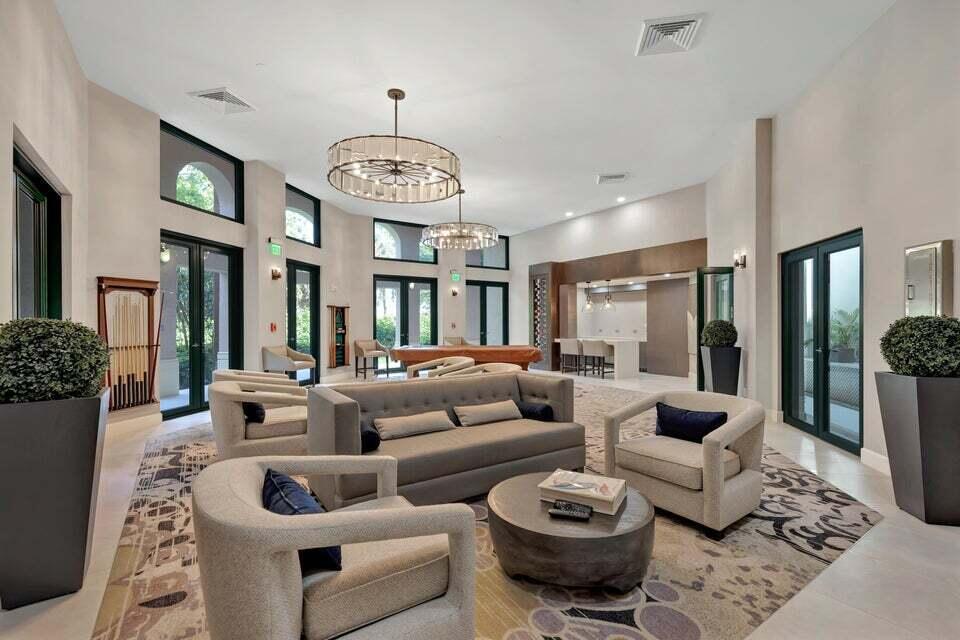 MIZNER COURT CONDO - Residential