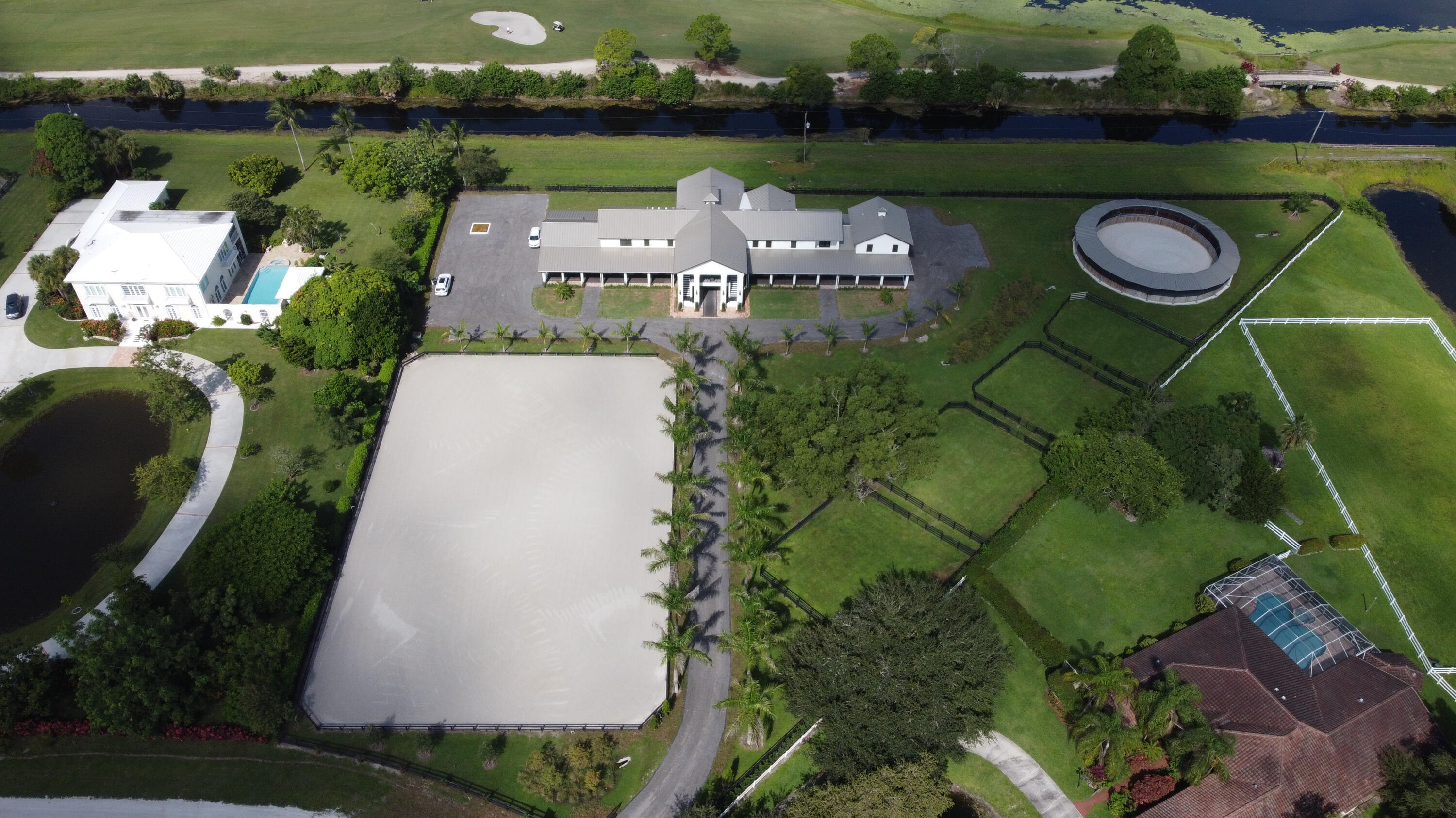 SADDLE TRAIL PARK OF WELLINGTON - Residential Lease