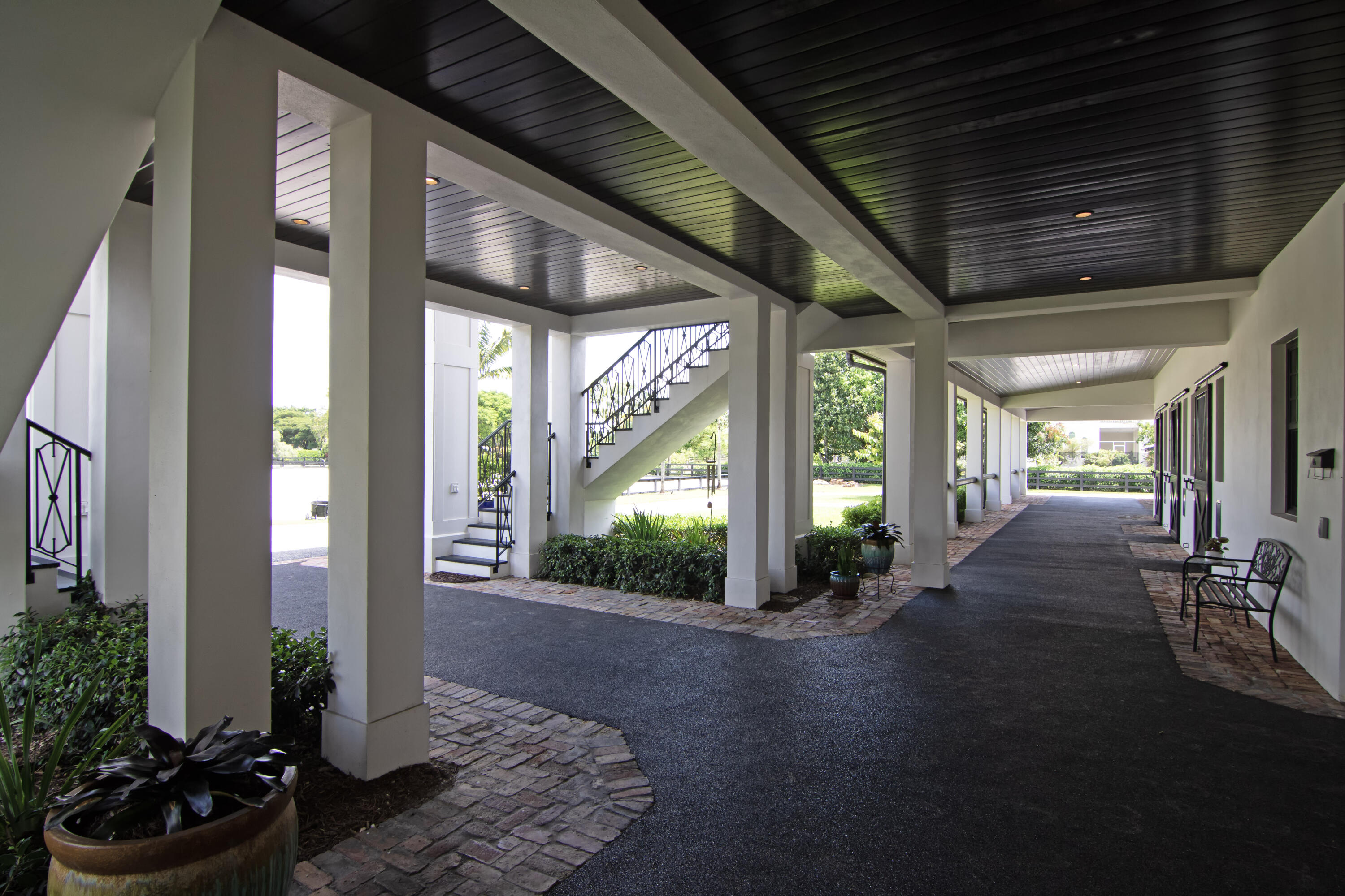 SADDLE TRAIL PARK OF WELLINGTON - Residential Lease