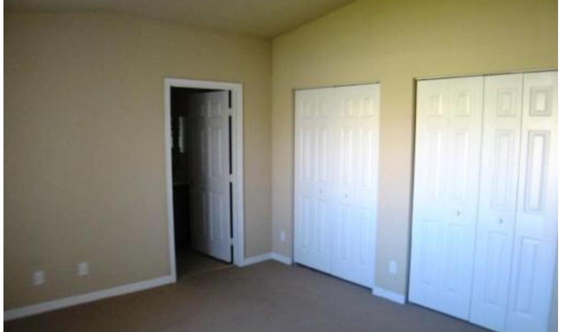 FIRST REPLAT OF PORTOFINO ISLES - Residential Lease