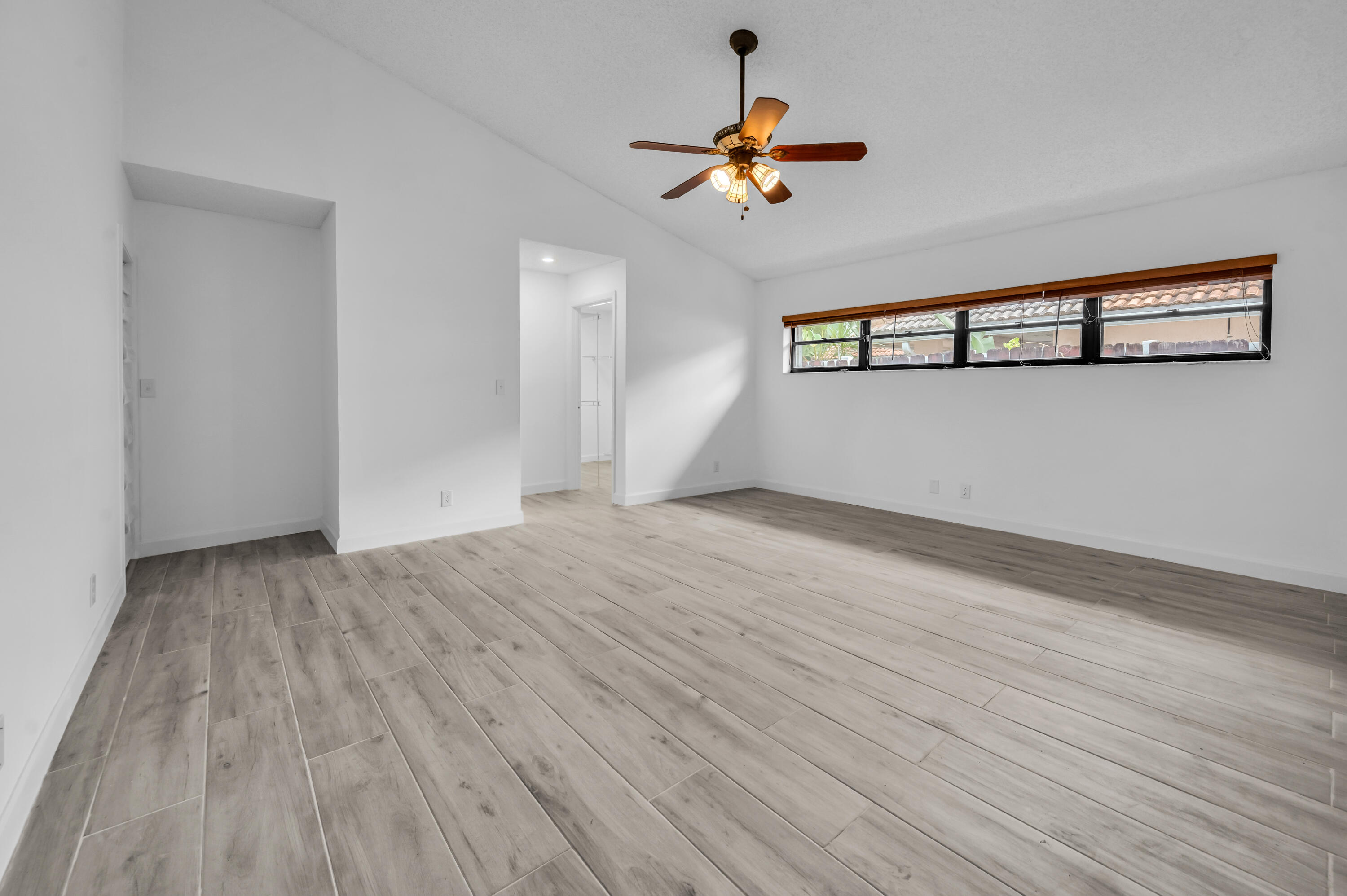 SILVER WOODS PH II - Residential Lease