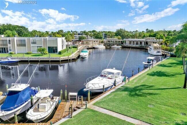 CIRCLE BAY YACHT CLUB CONDO I II III - Residential Lease