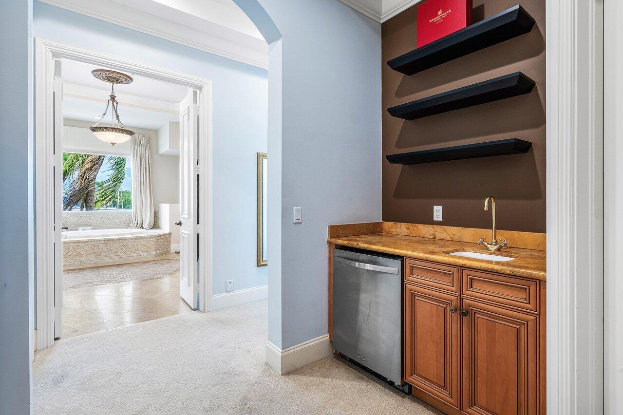 BLUE INLET - Residential