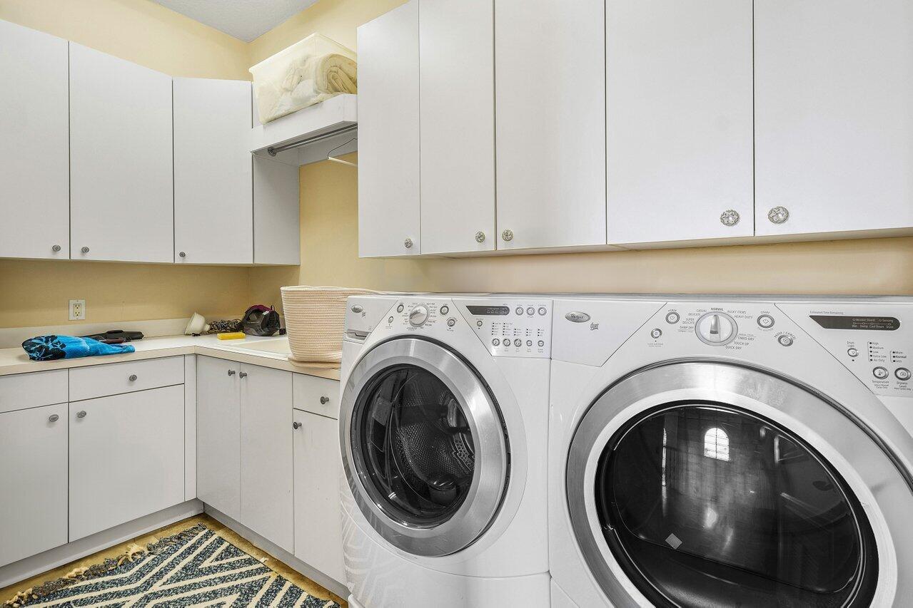 BLUE INLET - Residential