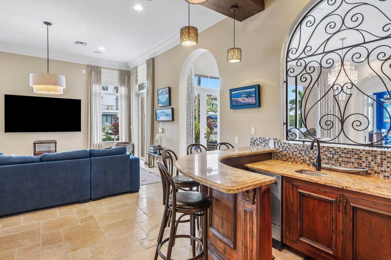 BLUE INLET - Residential