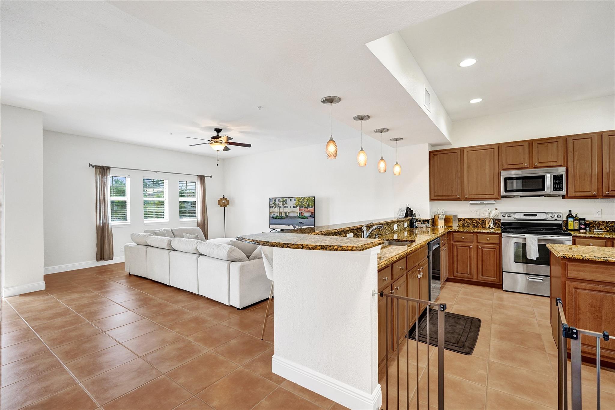 CYPRESS GROVE - Residential Lease