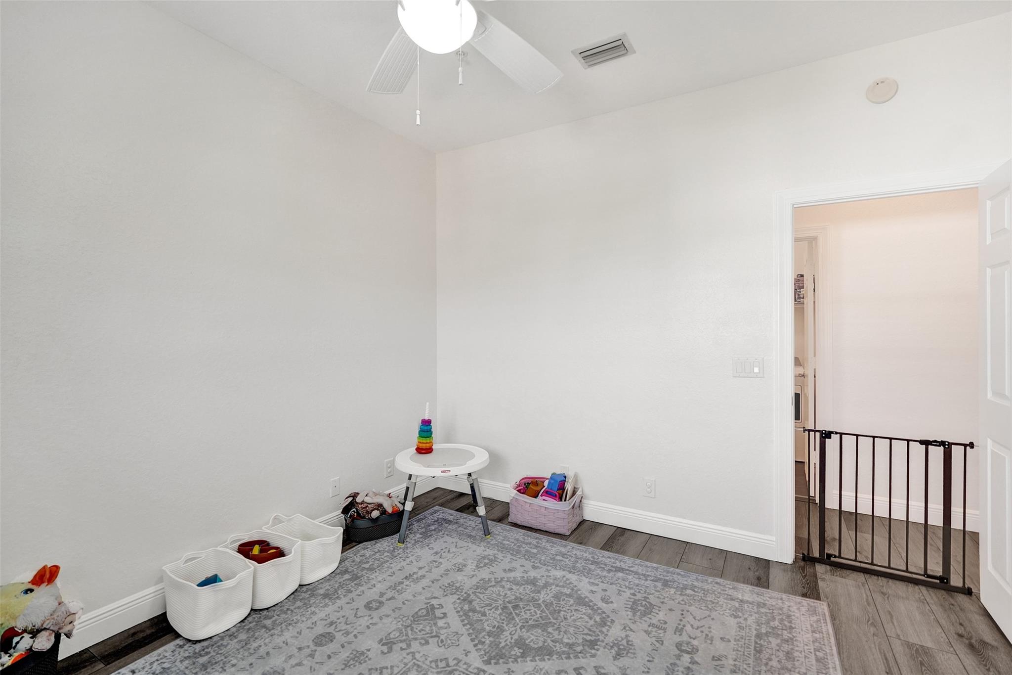 CYPRESS GROVE - Residential Lease