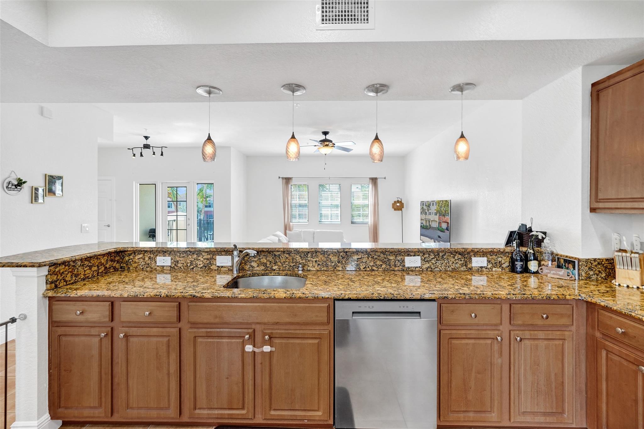 CYPRESS GROVE - Residential Lease