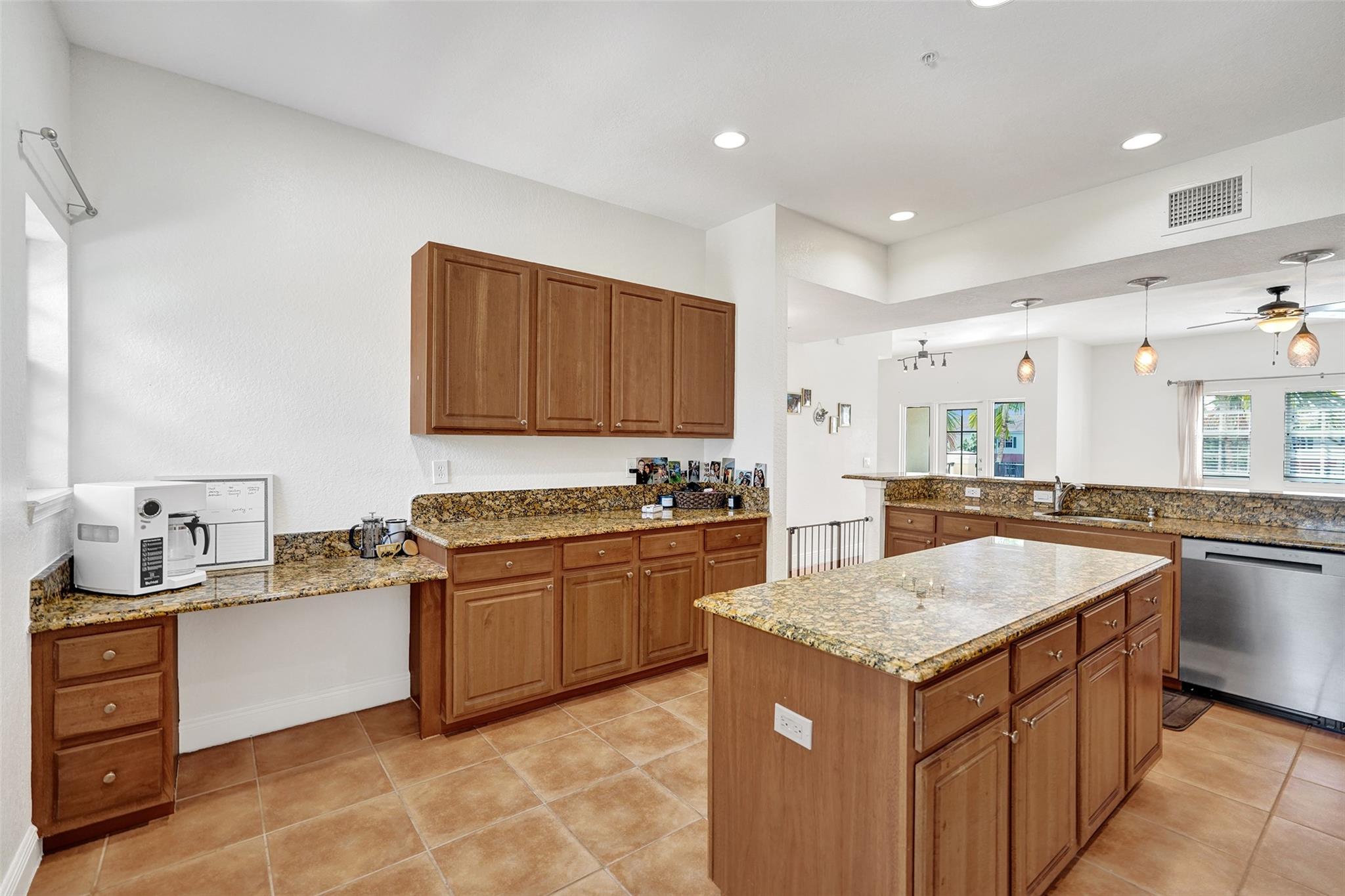CYPRESS GROVE - Residential Lease