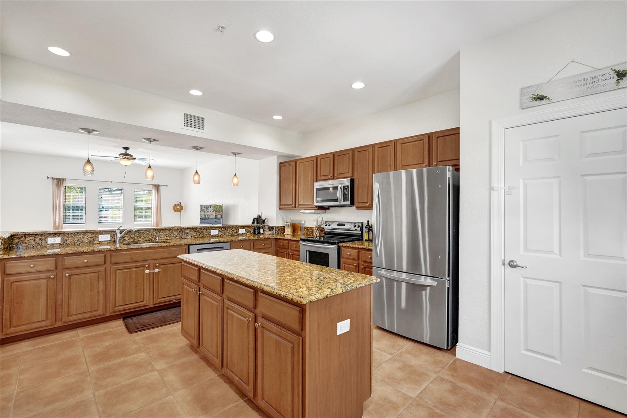 CYPRESS GROVE - Residential Lease