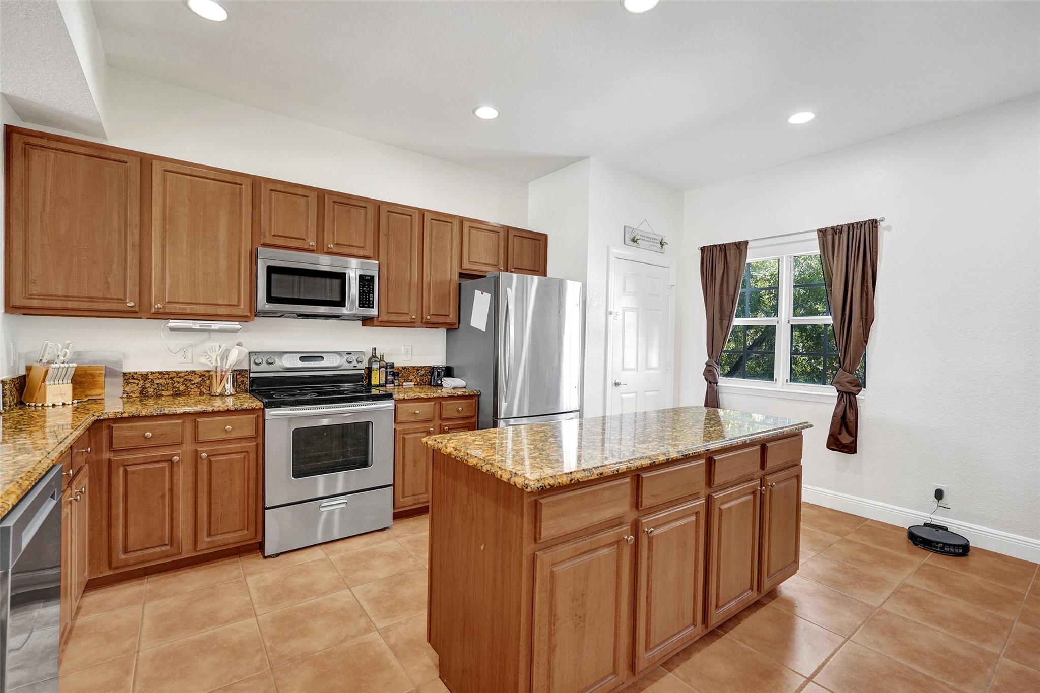 CYPRESS GROVE - Residential Lease