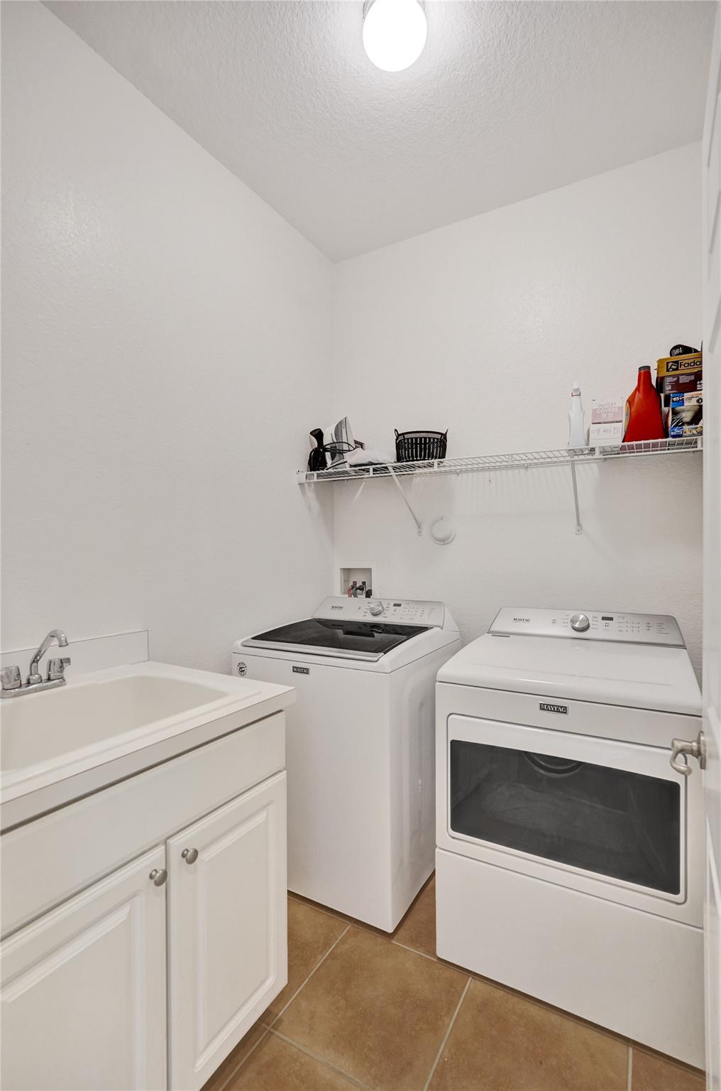 CYPRESS GROVE - Residential Lease