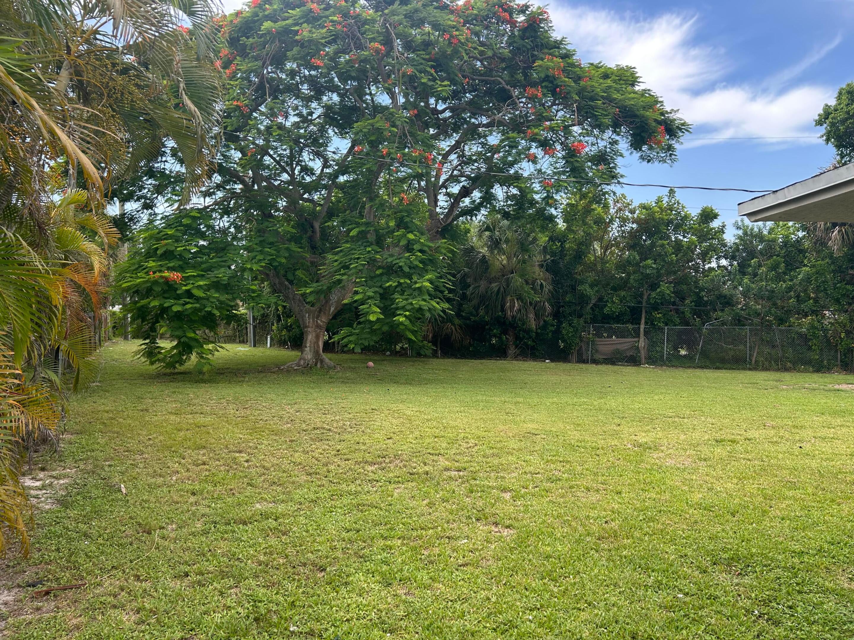 250 NW 46th Street 250