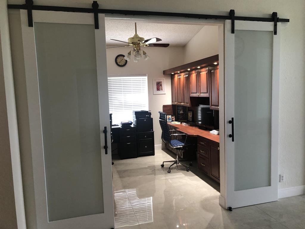 BALMORAL COUNTRY CLUB LACUNA POD B - Residential