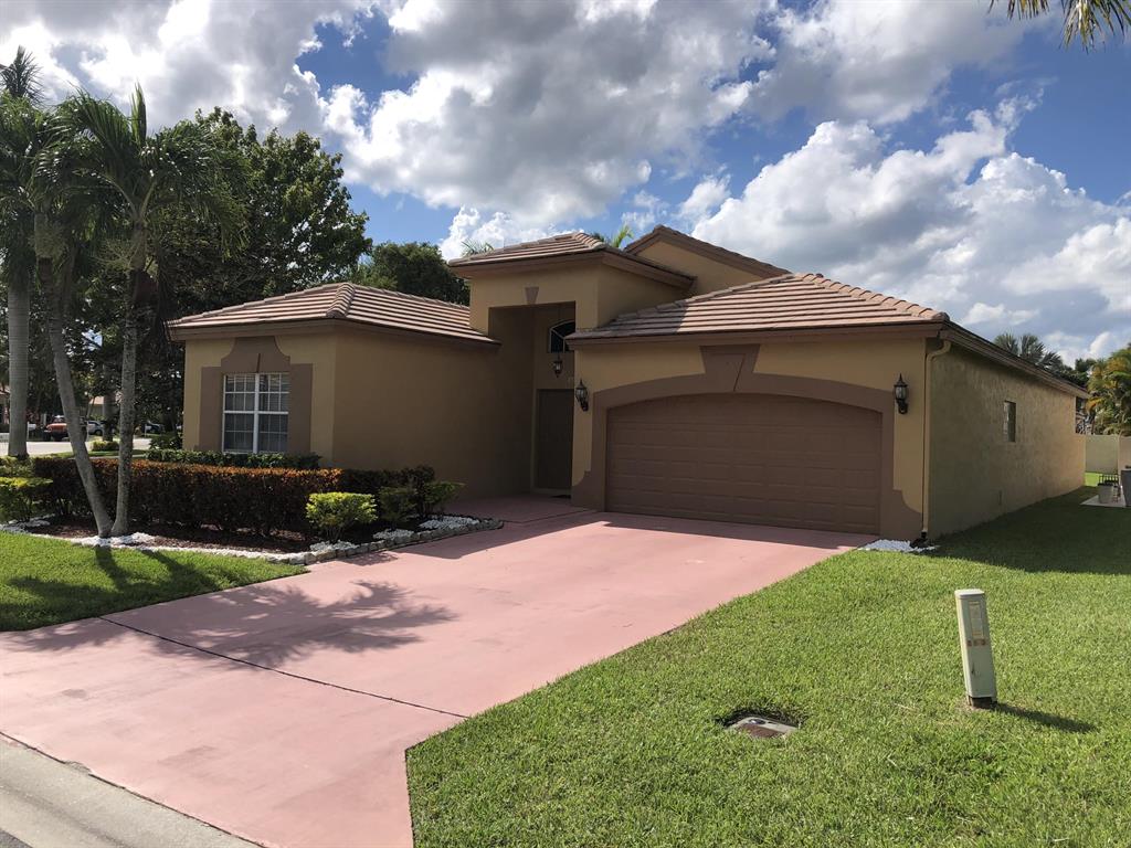 BALMORAL COUNTRY CLUB LACUNA POD B - Residential