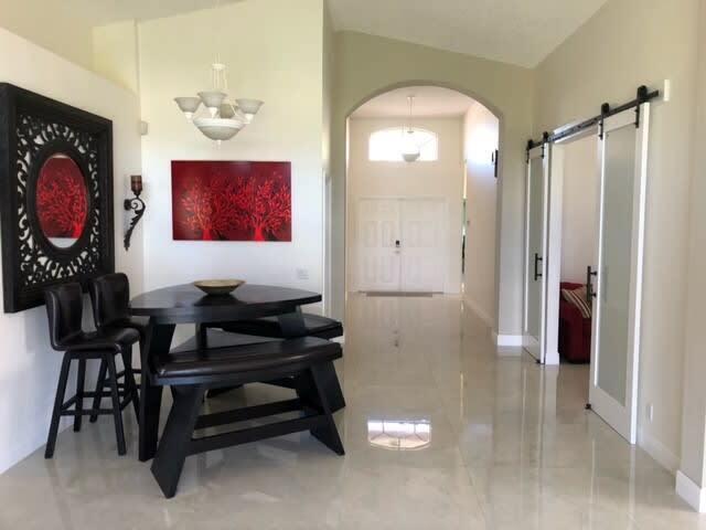 BALMORAL COUNTRY CLUB LACUNA POD B - Residential