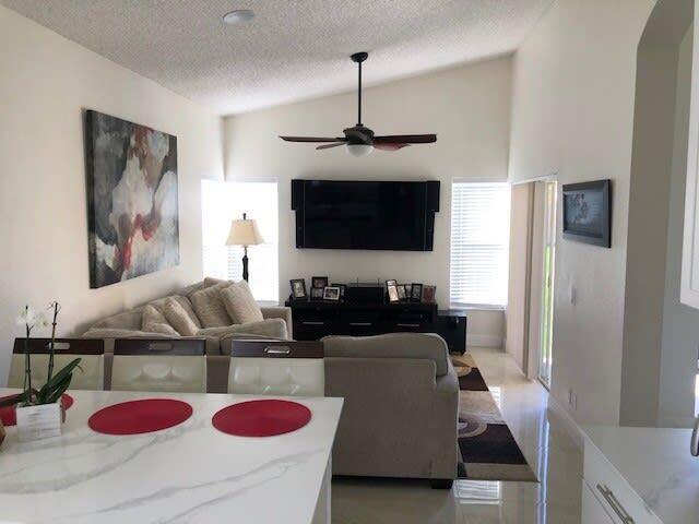 BALMORAL COUNTRY CLUB LACUNA POD B - Residential