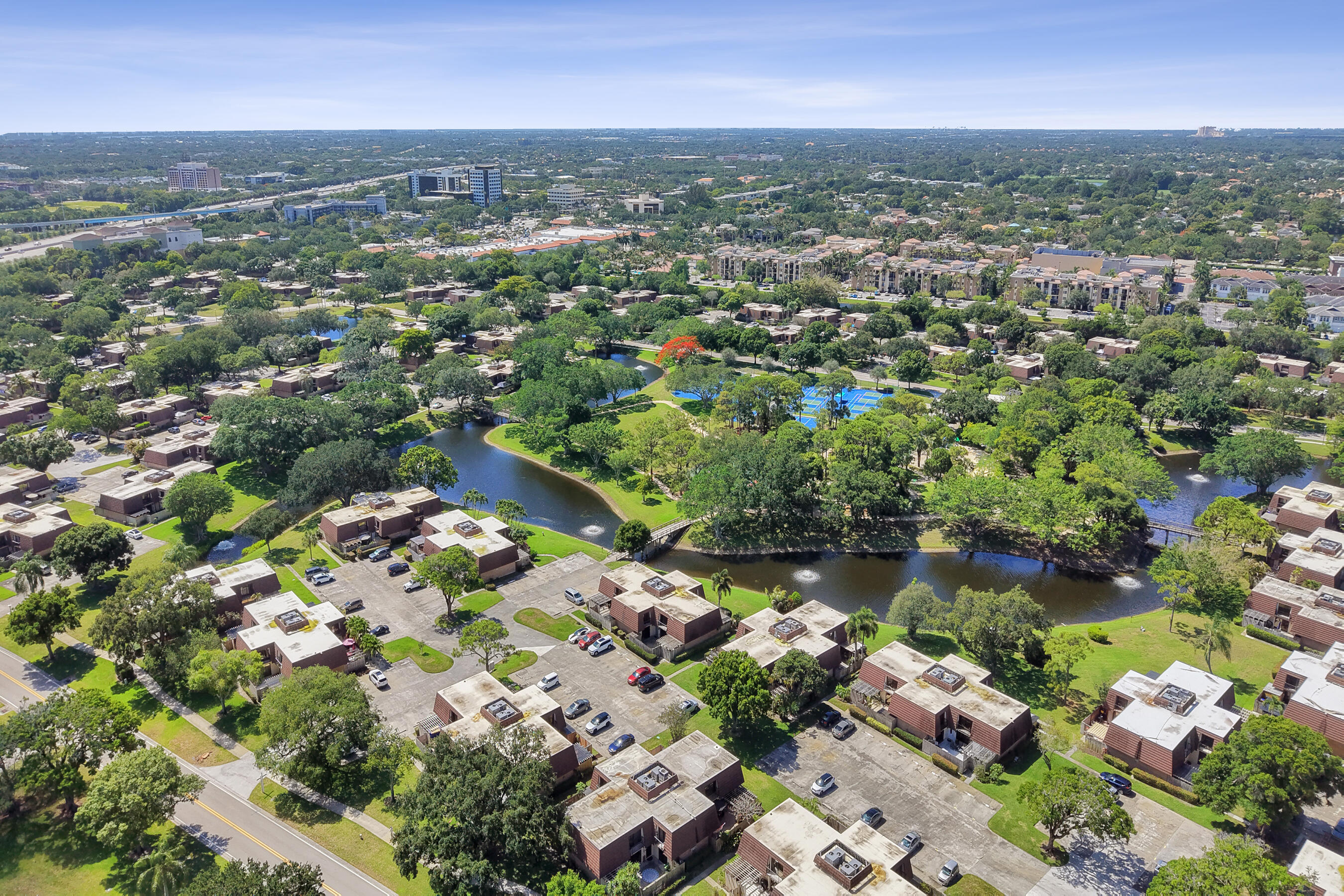 GARDEN LAKES AND GARDEN SQUARE SHOPS - Residential