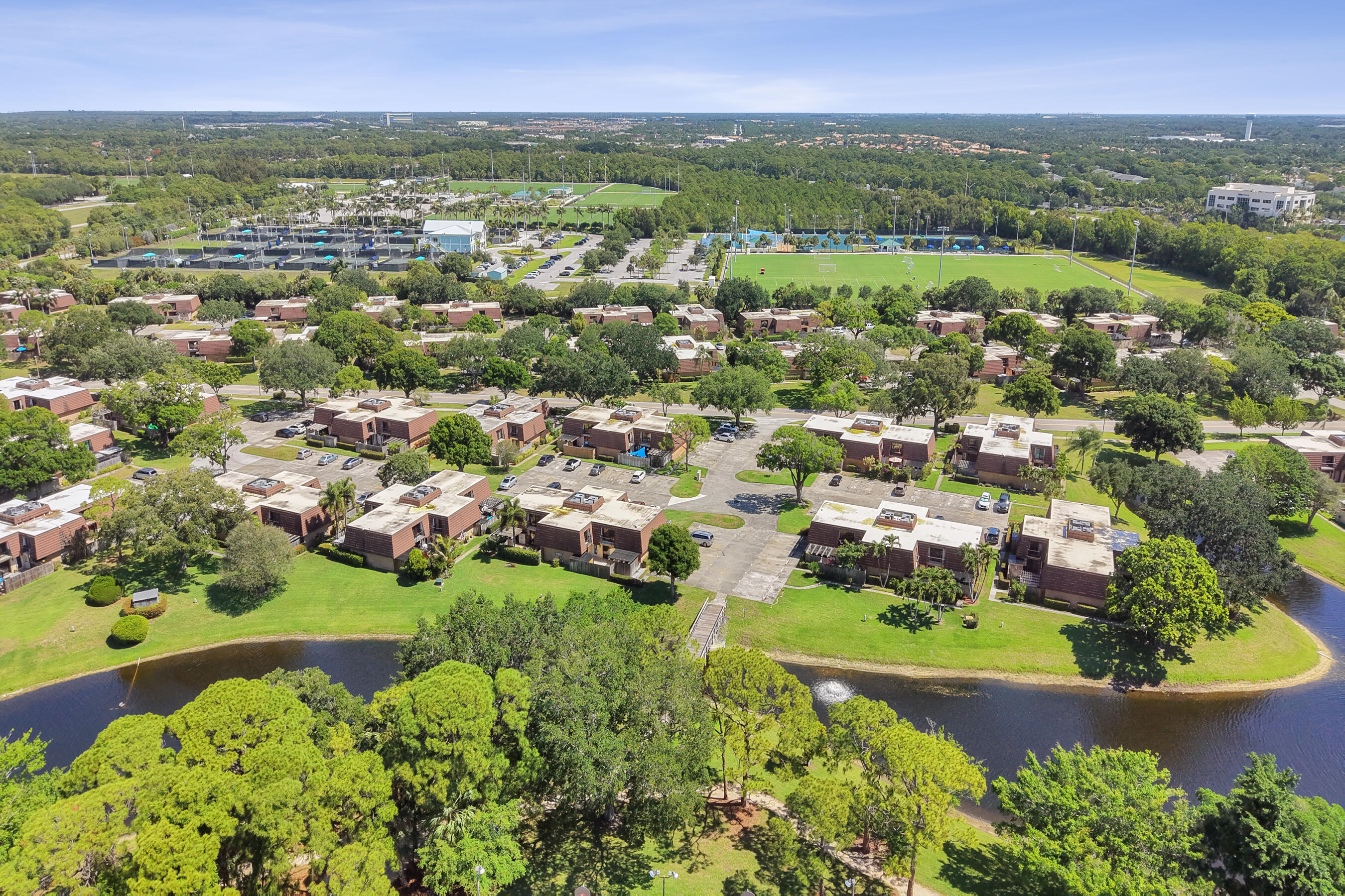 GARDEN LAKES AND GARDEN SQUARE SHOPS - Residential