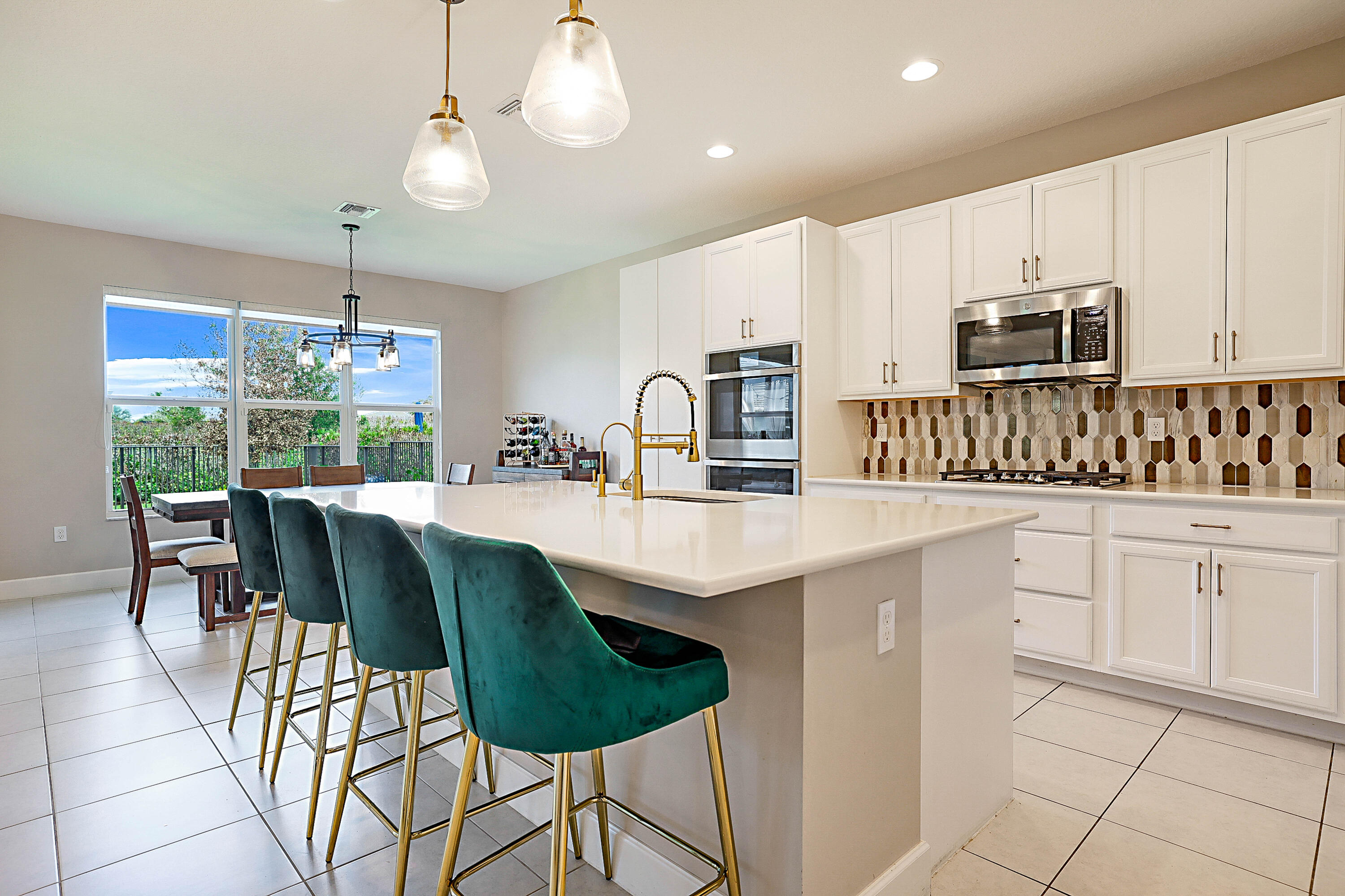 Valencia Grove/Riverland - Residential