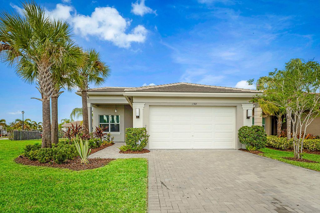 Photo of 11905 SW Seaway Street, Port Saint Lucie, FL 34987 (MLS # B26027206)