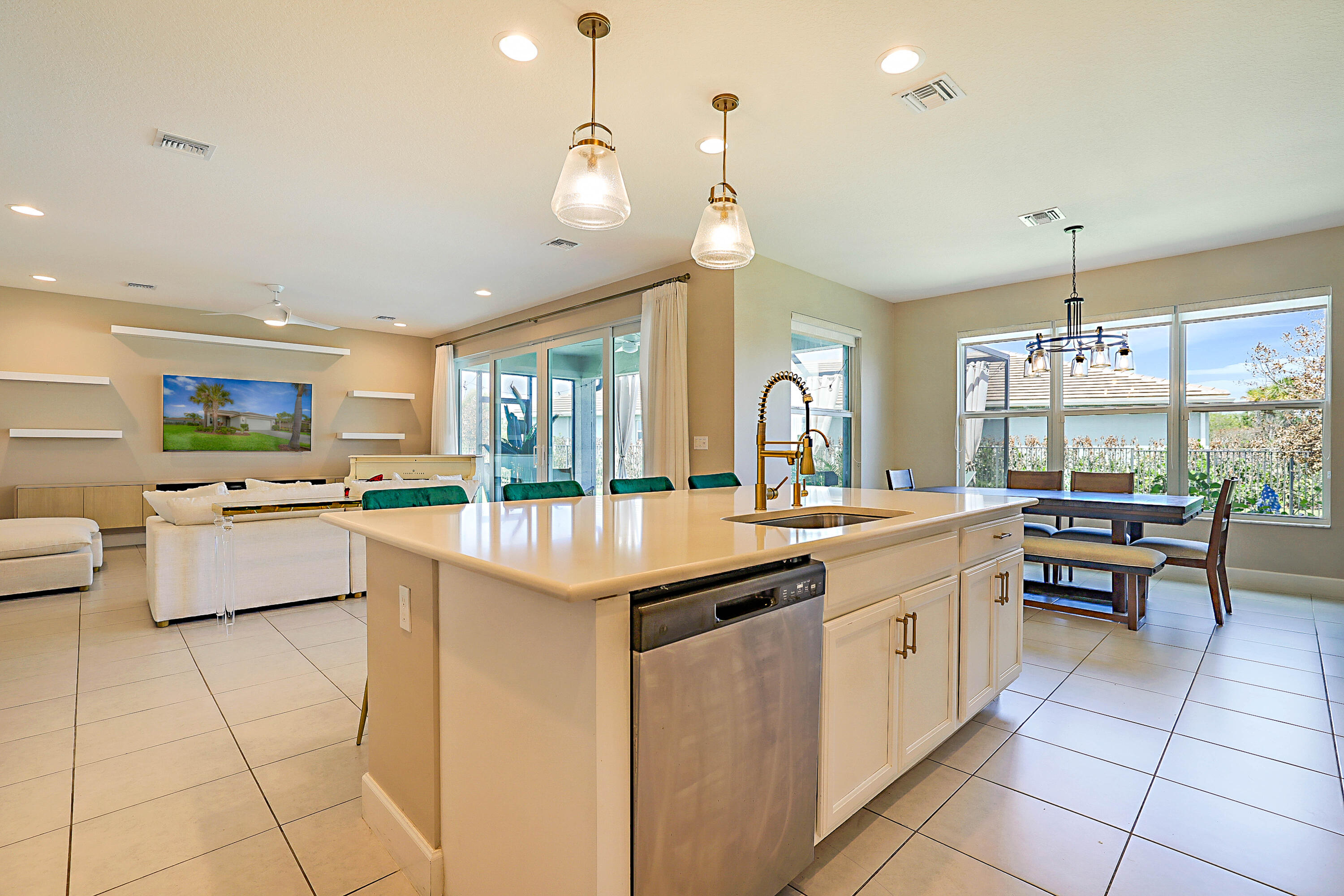 Valencia Grove/Riverland - Residential