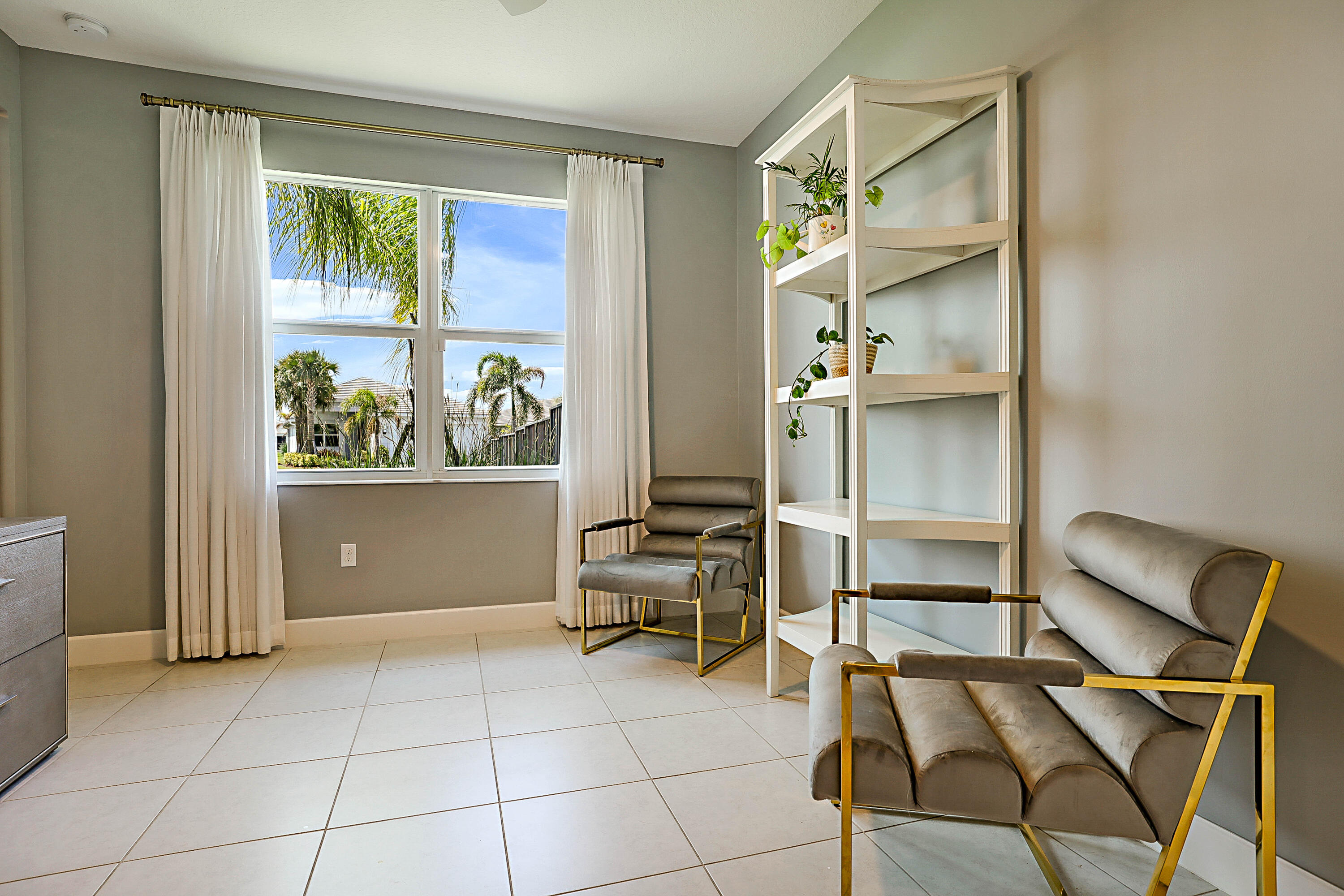 Valencia Grove/Riverland - Residential