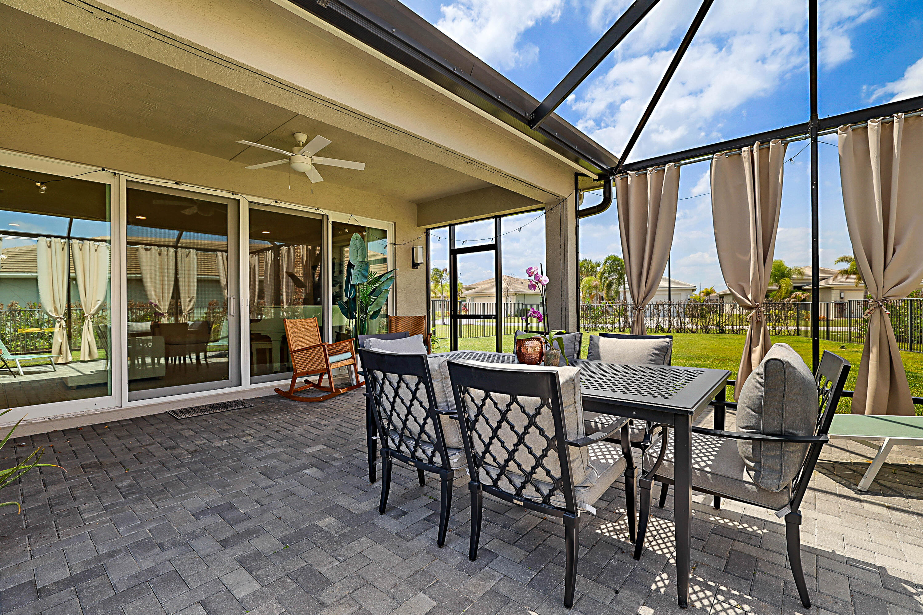 Valencia Grove/Riverland - Residential