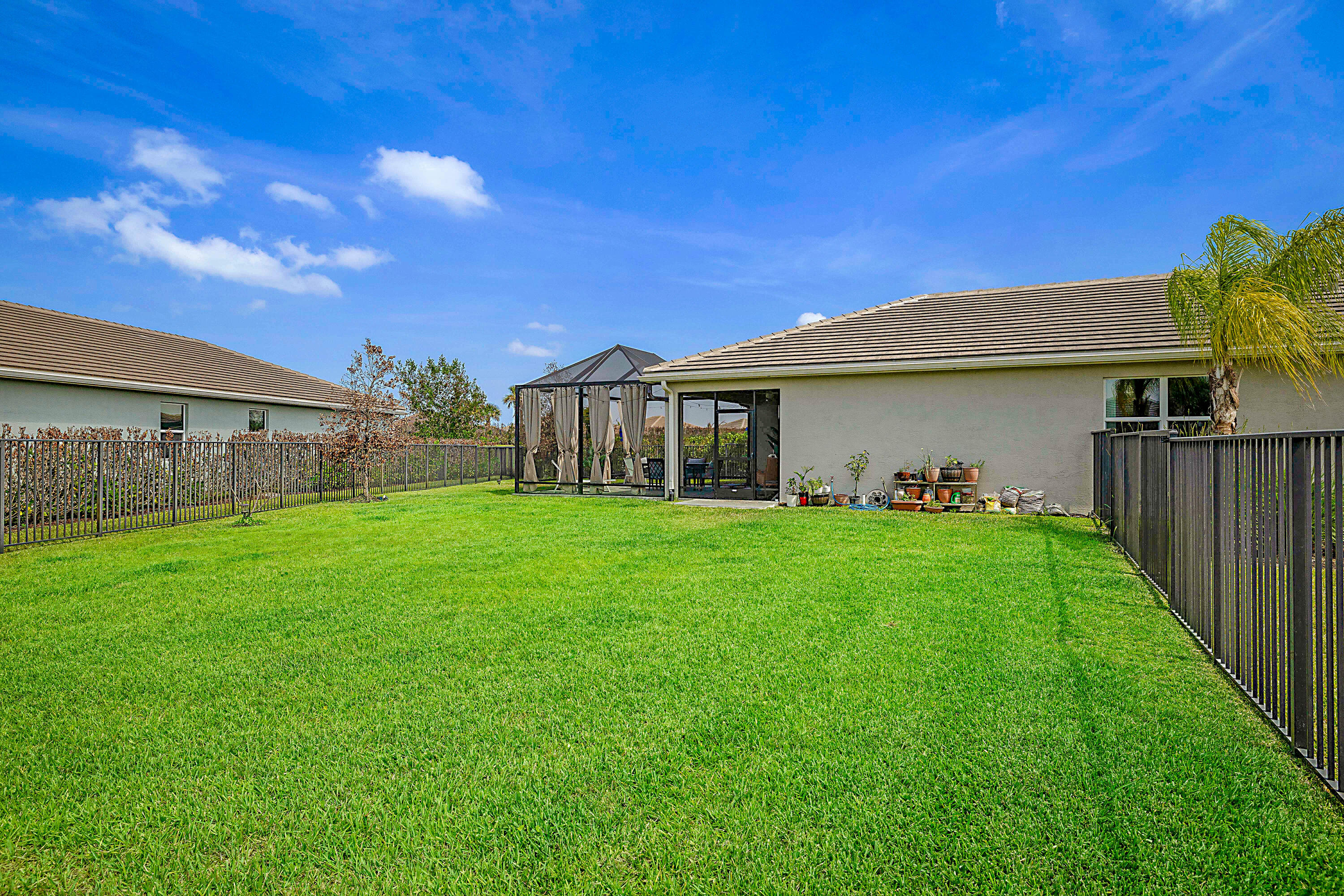 Valencia Grove/Riverland - Residential